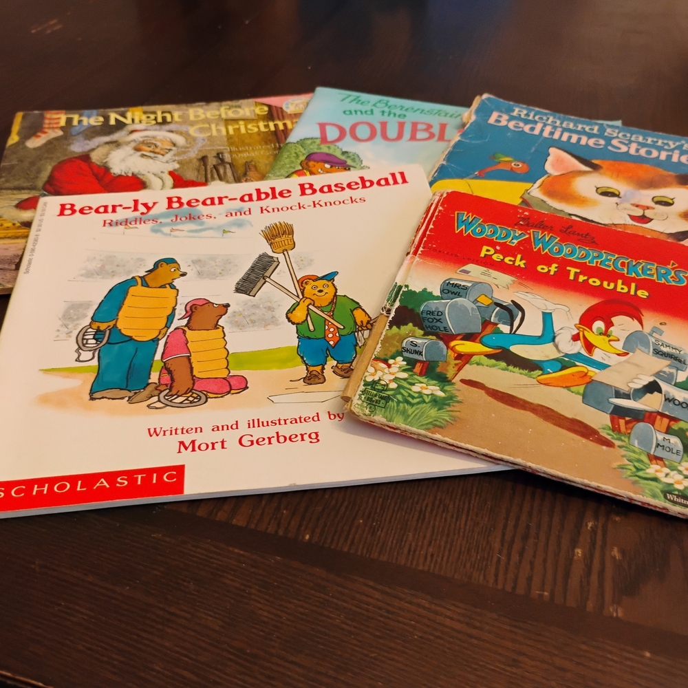 Scholastic Storybook Set - Red, Blue, and Green Covers